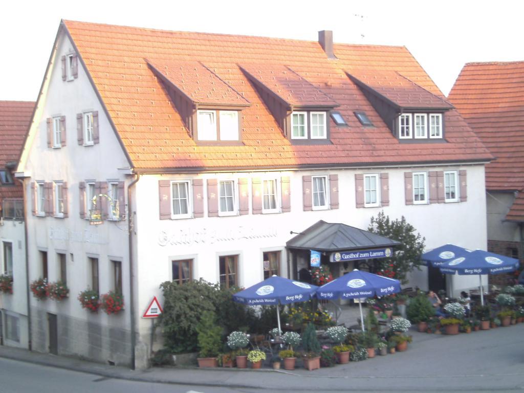 Gasthof Zum Lamm Gomadingen Luaran gambar