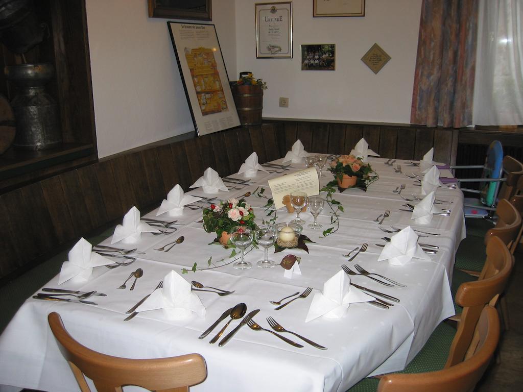 Gasthof Zum Lamm Gomadingen Luaran gambar
