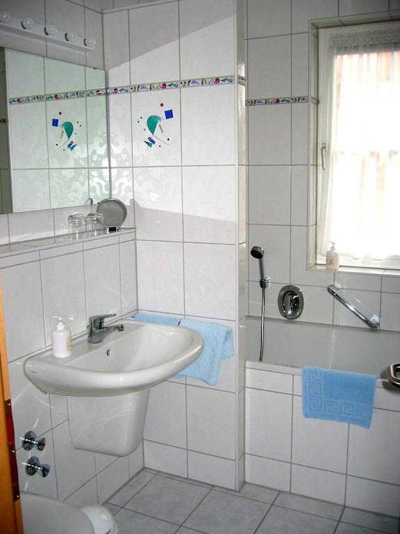 Gasthof Zum Lamm Gomadingen Bilik gambar